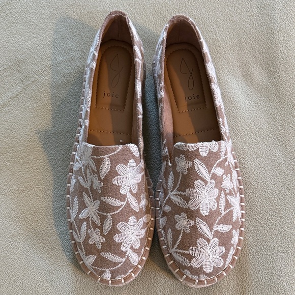 Joie Shoes - Joie Blush Pink Floral Embroidered Slip-On Flats